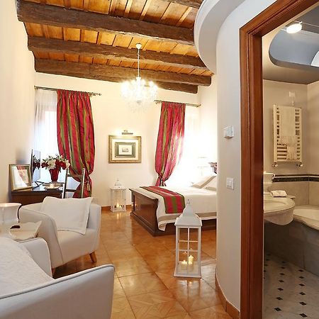 The Palazzetto Suites Roma Exterior foto